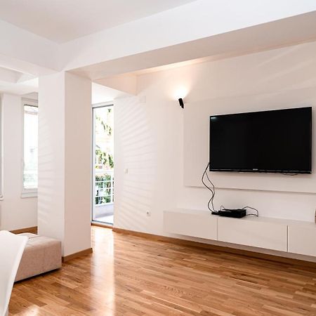 סקופיה Golden Apartment מראה חיצוני תמונה